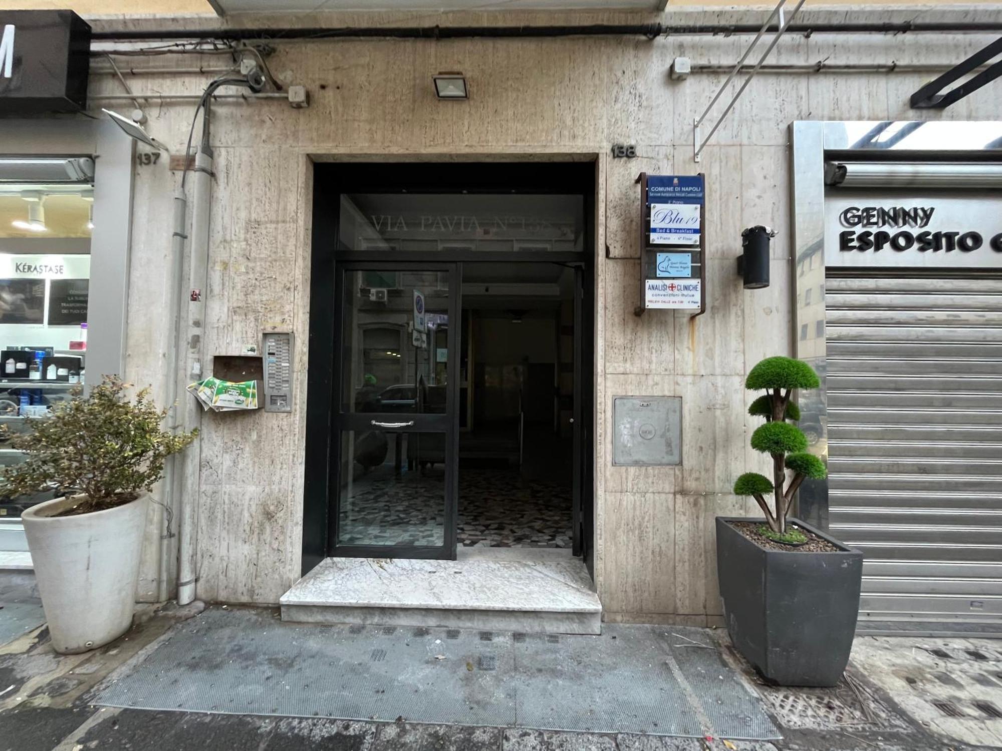 Blu 19 Hotell Napoli Eksteriør bilde