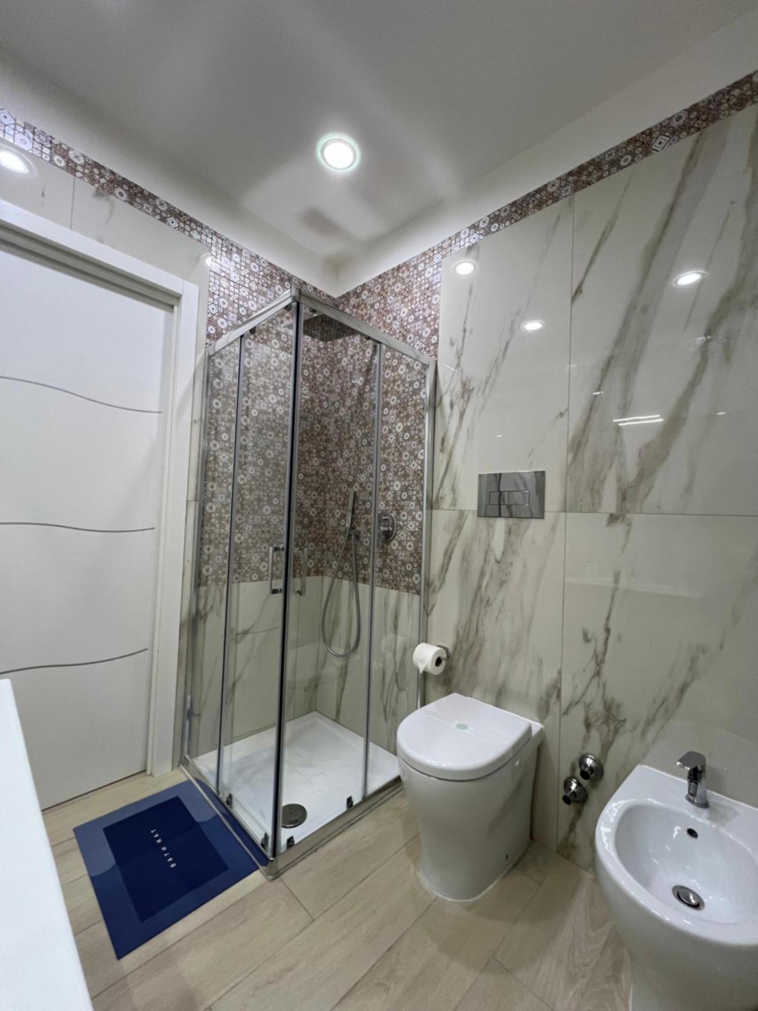 Blu 19 Hotell Napoli Eksteriør bilde