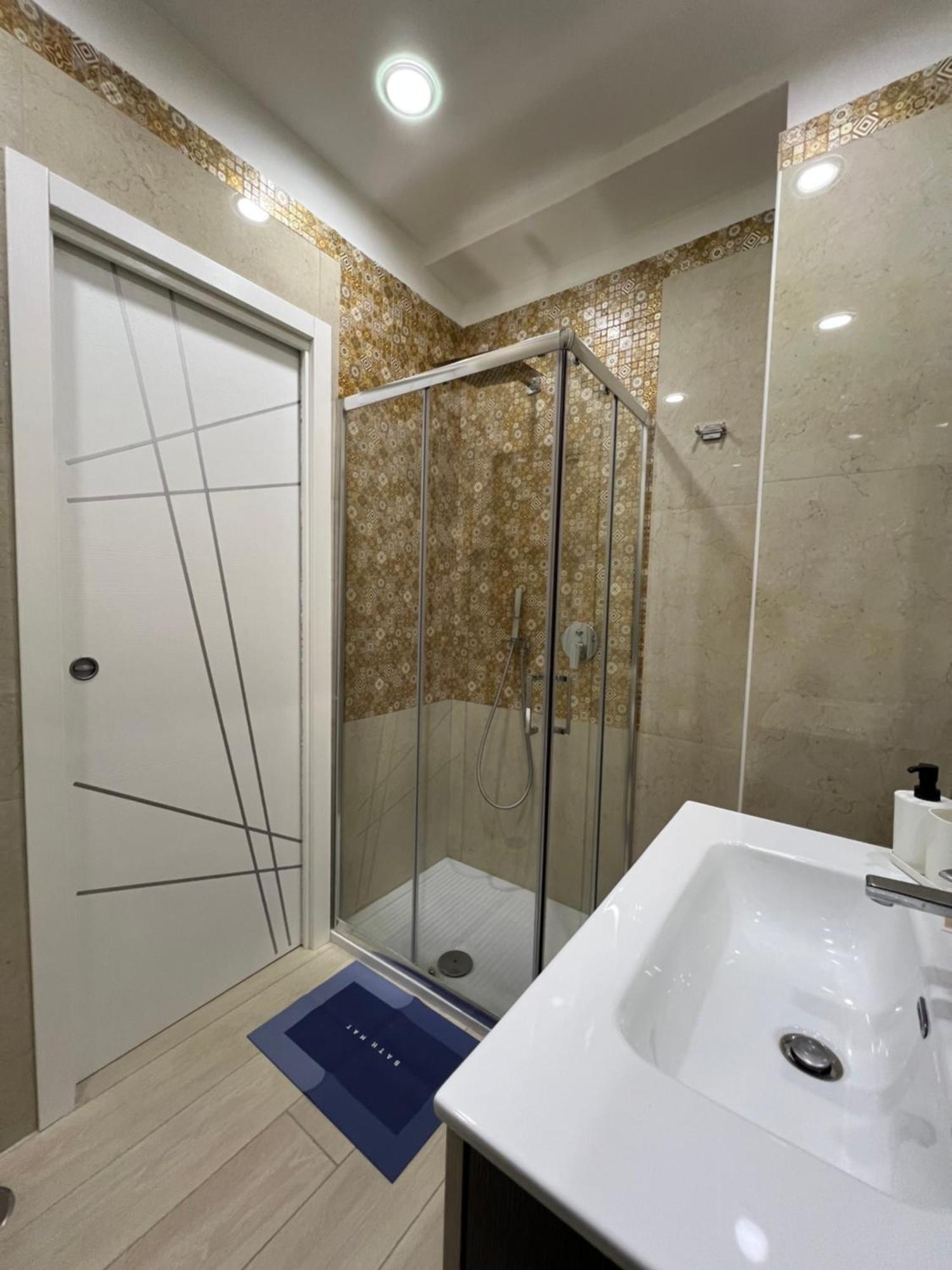 Blu 19 Hotell Napoli Eksteriør bilde