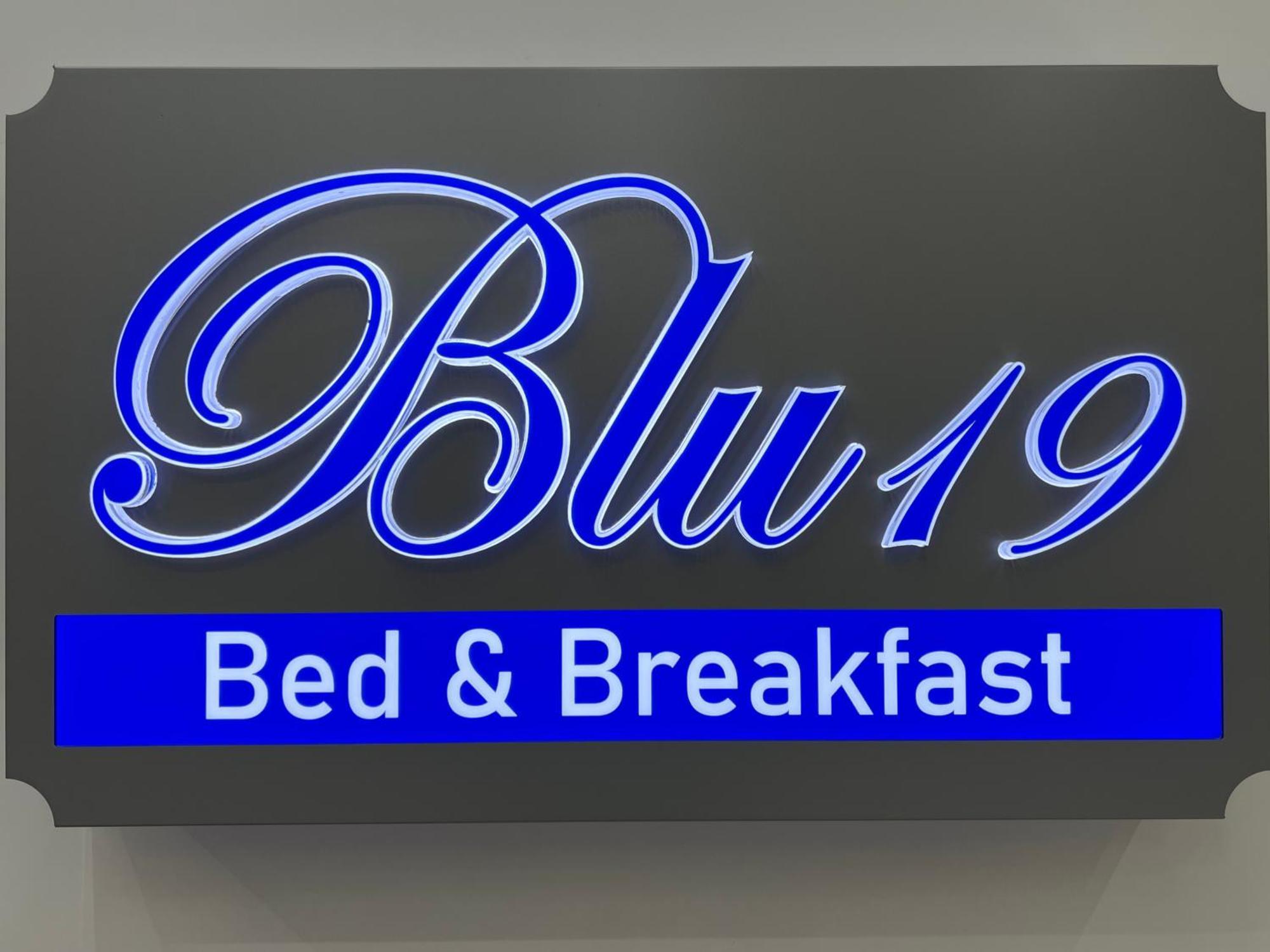 Blu 19 Hotell Napoli Eksteriør bilde